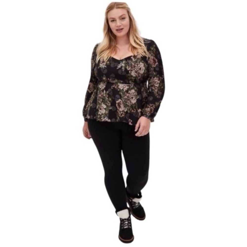 Torrid Blouse Womens 2 Peplum Sweetheart Black Floral Skull Long Sleeve EUC
